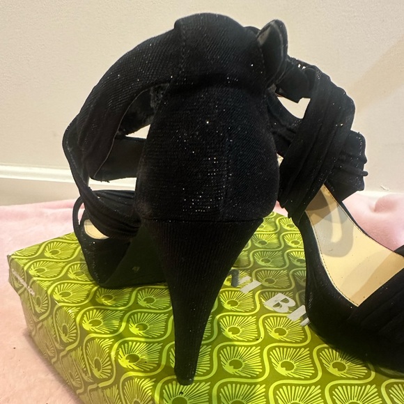 Gianni Bini Black Shimmer Shannon Heels 9.5M - Picture 8 of 8